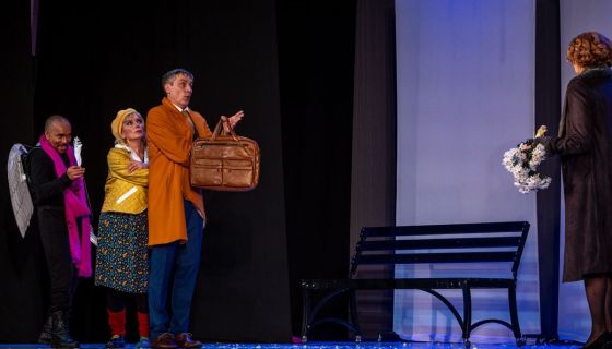 Спектакль «Когда ангелы шутят»