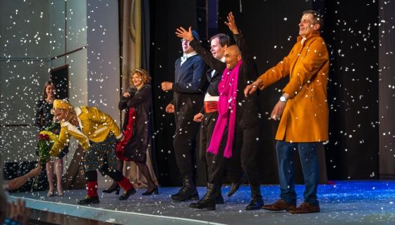 Спектакль «Когда ангелы шутят»
