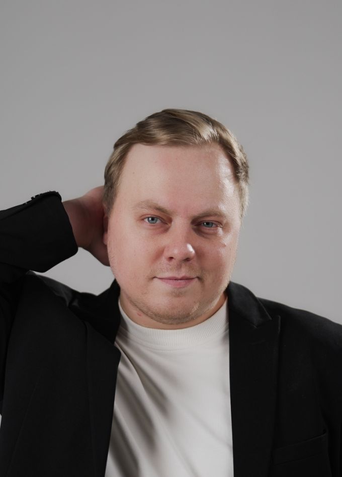 Павел Волков