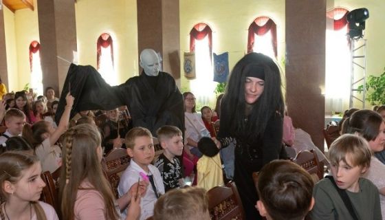 Волшебство под Рождество в Хогвартсе