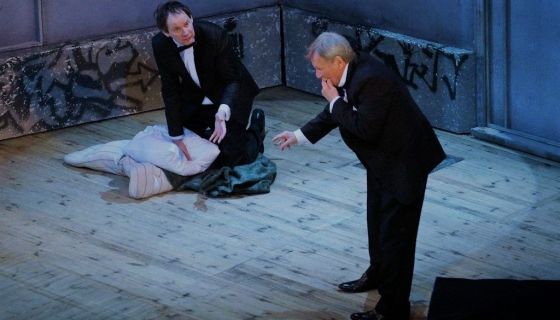 Спектакль «Вредные привычки»